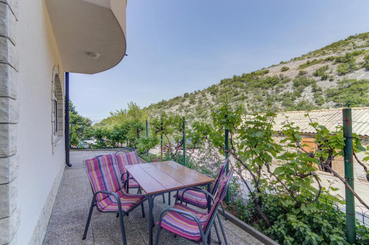 Dora Apartment Сен Екстериор снимка