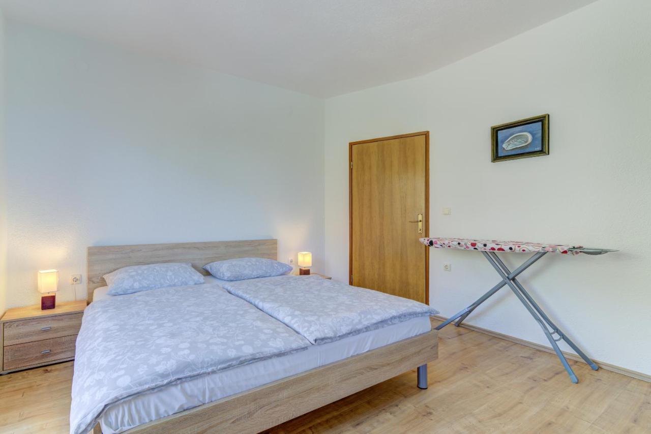 Dora Apartment Сен Екстериор снимка