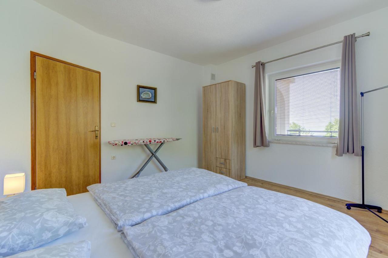 Dora Apartment Сен Екстериор снимка