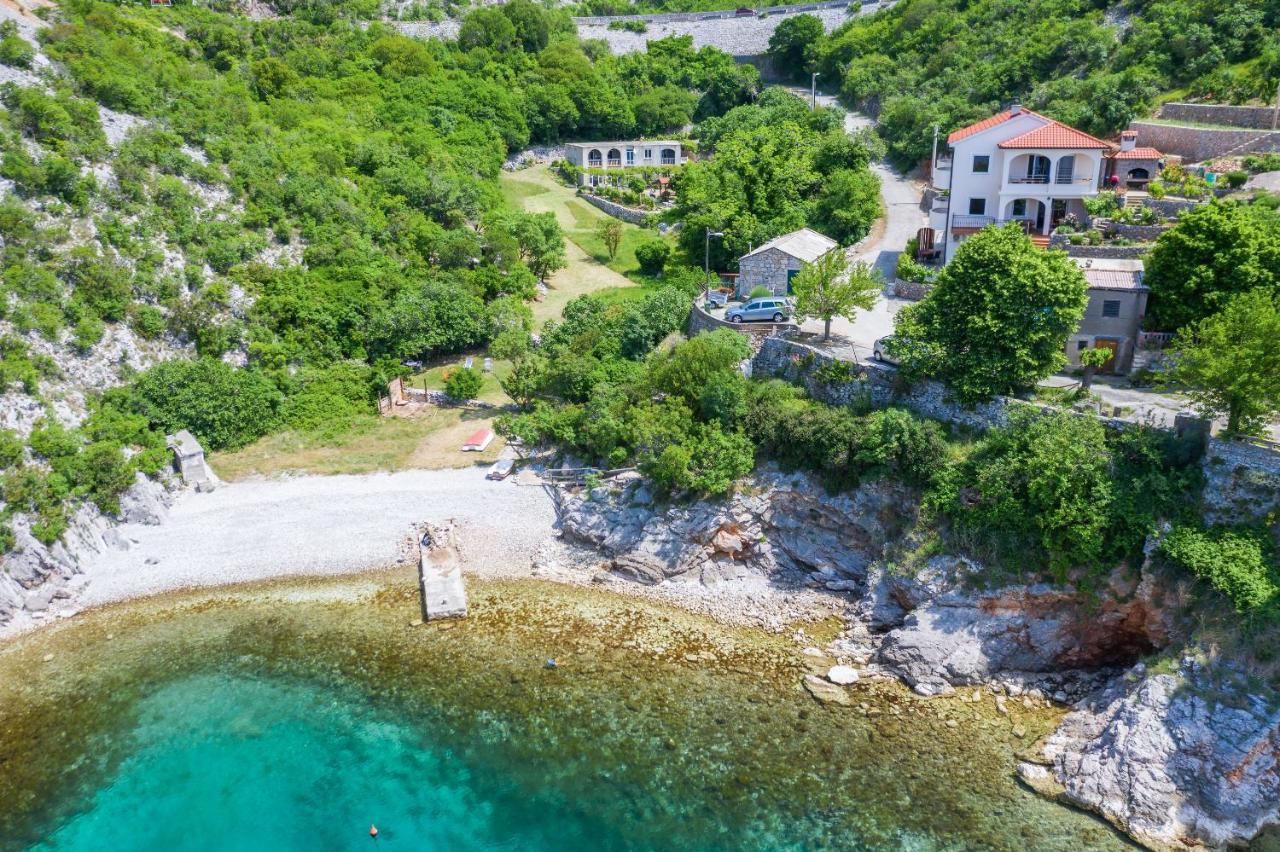 Dora Apartment Сен Екстериор снимка